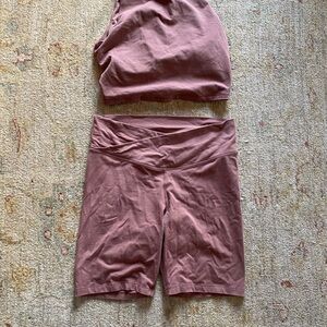 Old Navy Women's Dusty Pink Bike Shorts